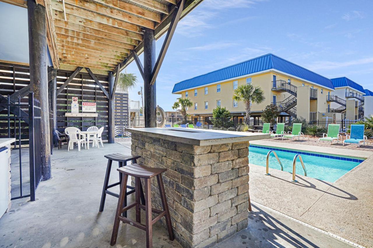 Pier Pressure Villa Myrtle Beach Exterior photo